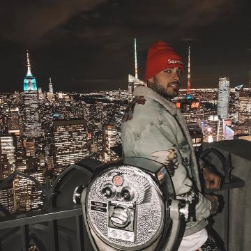 La gorra roja Supreme que lució Thibault García en su cuenta de Instagram @thibaultgarcia