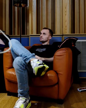Les sneakers Nike Air Max 90 portées par Squeezie sur son compte Instagram @xsqueezie