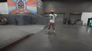 Vans Au­then­tic Uni­sex Skate Train­ers Shoes Black worn by Lil Wayne in His Piano Trap & Not Me (Official Music Video)