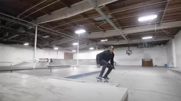 Nike SB Zoom Janos­ki Mid RM Men's Shoes worn by Lil Wayne in his Piano Trap & Not Me (Official Music Video)