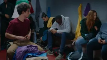 La doudoune en velours de Axelle (Alison Wheeler) dans Forte