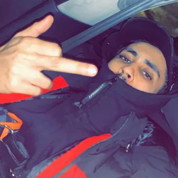 The hooded jacket black C. P. Company range by Mehdi YZ on his account Instagram @mehdiyz135 