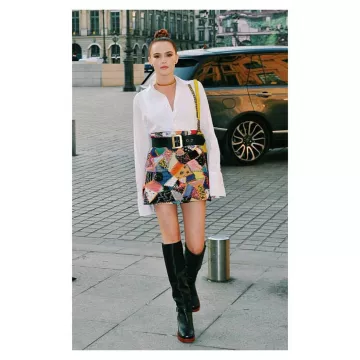 Dior Diorquake Belt in Black Calf­skin worn by Zoey Deutch on her Instagram account @zoeydeutch