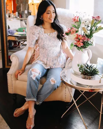 Levi's® Straight Leg Jeans de Lily Rose en la cuenta de Instagram @withlovelilyrose