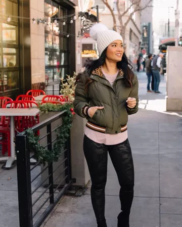 Sanctuary Alpine Puffer Jacket de Lily Rose en la cuenta de Instagram @withlovelilyrose