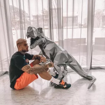 Sneakers Nike x Off White Thibault Garcia on his account Instagram @thibaultgarcia