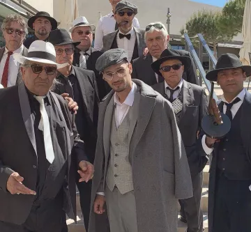 Le manteau en laine gris de Soolking sur son compte Instagram @soolkingofficiel