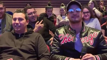 La veste bomber en satin des Chicago Bulls portée par Soolking dans la vidéo Soolking interview(3) live 2018