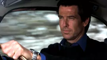 N. Peal Cashmere Sweater worn by James Bond (Pierce Brosnan) in GoldenEye