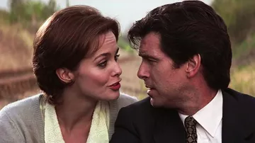 White Formal Shirt worn by James Bond (Pierce Brosnan) in GoldenEye