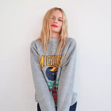 Le pull gris Michigan de Kate Bosworth sur son compte Instagram @katebosworth
