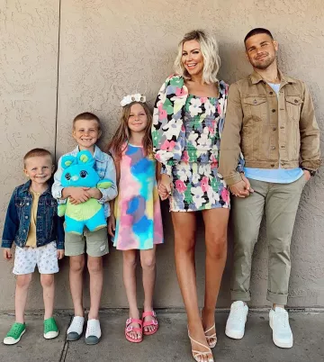 Vestido de algodón con bata de Melissa Coles en la cuenta de Instagram @ellabrooksblog