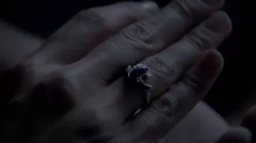 Daylight ring worn by Elena Gilbert (Nina Dobrev) in The Vampire Diaries (Season 1 Episode 4)