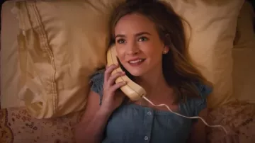 Blue denim top worn by Melissa Henning (Britt Robert­son) in I Still Believe