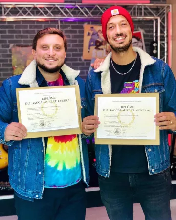 La veste en jean col mouton Levi's de Raphaël Carlier sur le compte Instagram de @rafcarlito