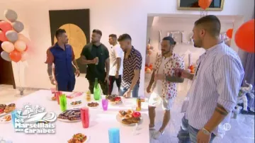 The striped shirt blue Kevin Guedj in Marseille in the Caribbean 