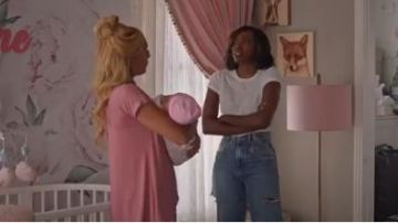 Cut Out Jeans worn by Molly Carter (Yvonne Orji) in Insecure Season 4 Episode 4