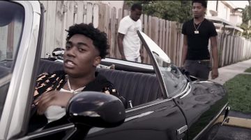 Neil Barrett Light­ning Bolt Zip Hood­ie worn by Fredo Bang in Spin On Em by Moneybagg Yo (Official Music Video)