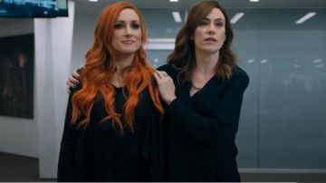 V-Cou-Haut-Haut Bas portés par Wendy Rhoades (Maggie Siff) en Milliards Saison 5 Épisode 1
