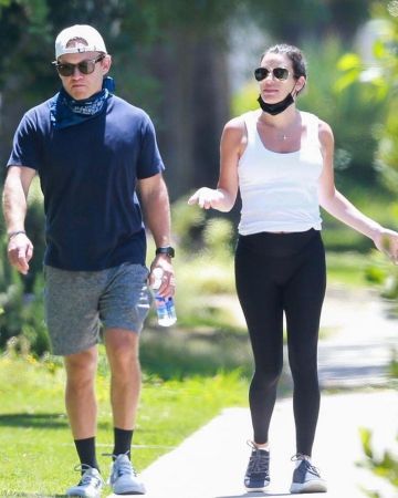 Ray Ban Original Aviator Sunglasses worn by Lea Michele With Zandy Reich May 4, 2020