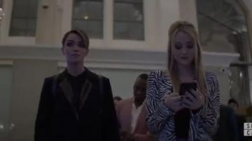 Zebra Printed Blazer worn by Julia Pennyworth (Christina Ulfsparre) in Batwoman Season 1 Episode 18