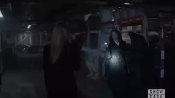 Belt­ed Trench Coat worn by Sophie Moore (Meagan Tandy) in Batwoman Season 1 Episode 18
