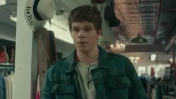 The plaid shirt green and black Paul Munsky (Daniel Diemer) in If you only knew...