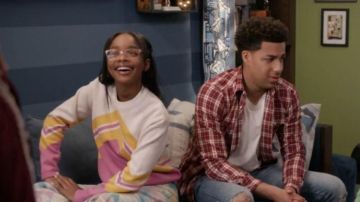 Chevron Pull Rayé porté par (Marsai Martin), en black-ish Saison 6 Épisode 23