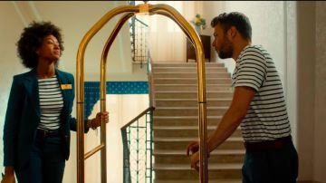 The marine scope by Summer (Rebecca Coco Edogamhe) in Three meters above the sky (S01E02)