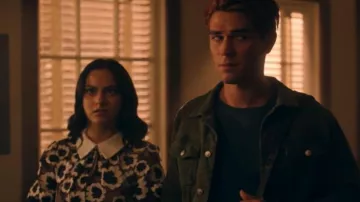 Lce Dres de manga corta usado por Veronica Lodge (Camila Mendes) en Riverdale Temporada 4 Episodio 19