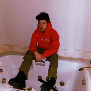 Sweatshirt red hoody Salem7 worn by Jacob Sartorius on his account Instagram @jacobsartorius 