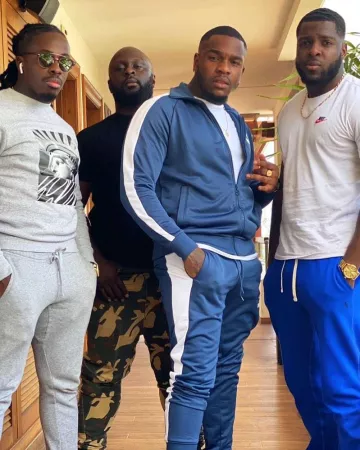 Los pantalones de chándal Puma que llevaba Tayc en su cuenta de Instagram @taycfanoff