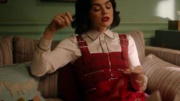 White Shirt worn by Katy Keene (Lucy Hale) in Katy Keene Season 1 Episode 12