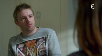 Sweatshirt grey H&M Nathan (Thibaud Vaneck) in a More beautiful life