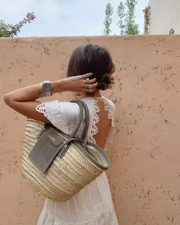 The basket sun Jacquemus green khaki Lison Seb on his account Instagram @lisonseb