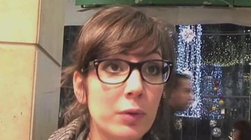 eyeglasses black Nora Hamzawi in the YouTube video Nora Christmas