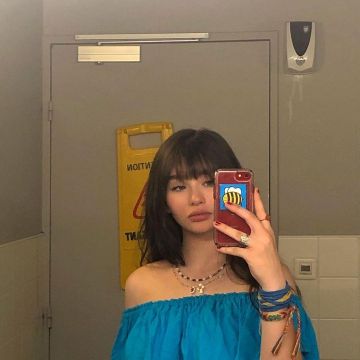 Bracelets portés par Malina Weissman sur son Instagram account @mainaweissman