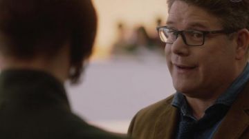 Ray-Ban eyeglasses worn by Pete Andrews (Sean Astin) in Supergirl (S05E18)