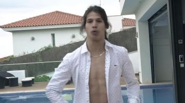 The Lacoste shirt worn by Moha The Dogfish shark in the clip The B. P