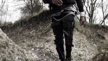 The cargo pants worn by Scarlxrd in her video clip PERFECT.