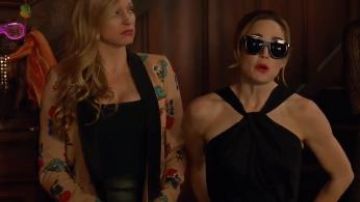 Flo­ral Blaz­er worn by Ava Sharpe (Jes Macallan) in DC's Legends of Tomorrow Season 5 Episode 12