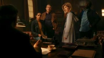 Costume Cosplay Halloween porté par Le Médecin (Jodie Whittaker) dans Doctor Who Saison 12