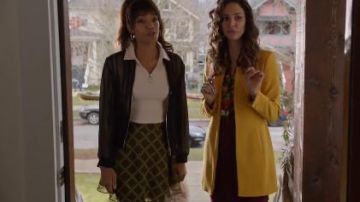 Noir Pur Veste portée par Amaya Jiwe (Maisie Richardson-Sellers) dans DC Légendes de Demain Saison 5 Épisode 12