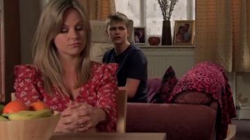 Floral Volant de la Mini-Robe portée par Sarah Platt (Tina O'Brien) dans Coronation Street
