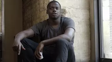Grey t-shirt worn by Daniel Kaluuya in Daniel Kaluuya on the Royal Court Theatre YouTube video
