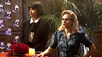 Cat Eye Glasses worn by Eleanor Shellstrop (Kristen Bell) in The Good Place (S02E10)