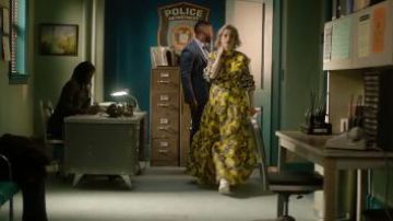 Yel­low Flo­ral Dress worn by Pepper Smith (Julia Chan) in Katy Keene Season 1 Episode 13