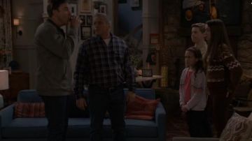 Al­paca-Blend Sweater worn by Kate Burns (Grace Kaufman) in Man with a Plan Season 4 Episode 9