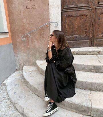 Le sac porté épaule Lulu S en cuir noir Jérôme Dreyfuss de Lison Seb sur son compte Instagram @lisonseb