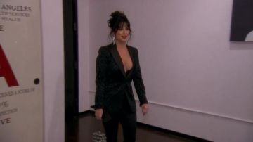 Crâne Sac pochette porté par Kyle Richards Au Real Housewives de Beverly Hills Saison 10 Épisode 5